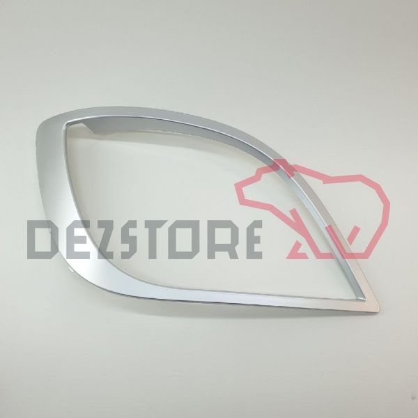 Ornament ochelar far dreapta DAF XF Euro 6