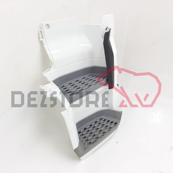 Scara mica dreapta DAF XG