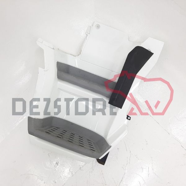 Scara mica dreapta DAF XG