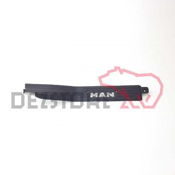 Ornament prag stanga MAN TGX