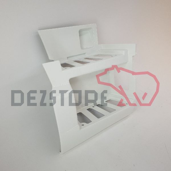 Scara mica dreapta MAN TGS 3 | RAL 9010