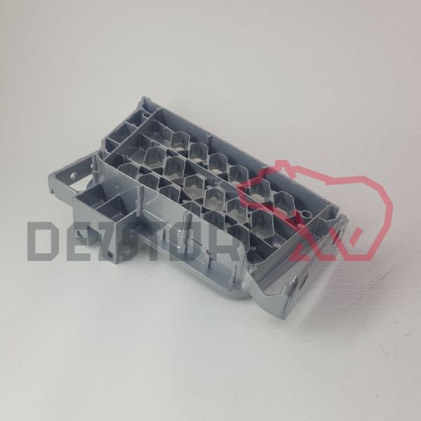 Talpa scara mare dreapta Volvo FH16