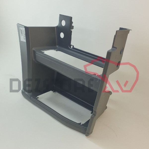 Scara mica dreapta Mercedes Actros MP1