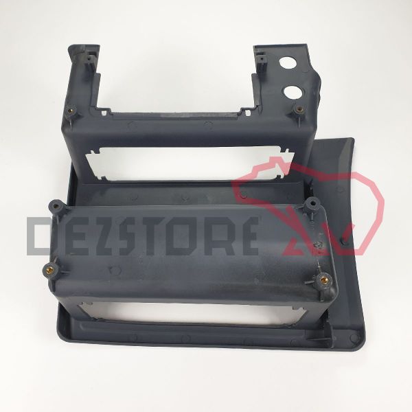 Scara mica dreapta Mercedes Actros MP2