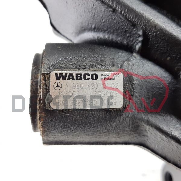 Element montare axa spate stanga Mercedes Actros MP4