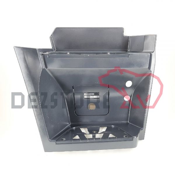 Scara mica dreapta Mercedes Actros MP4