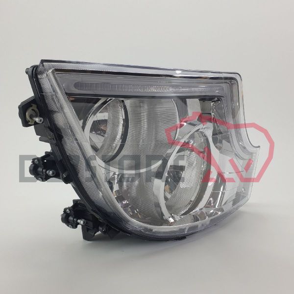 Far dreapta Mercedes Actros MP4