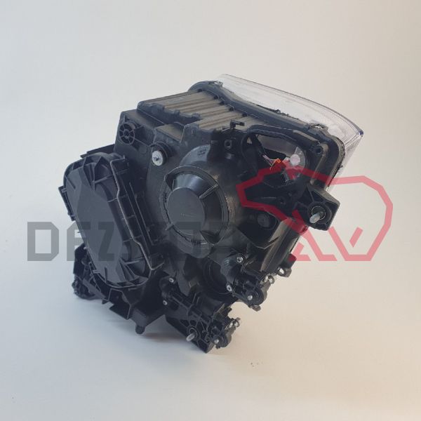 Far dreapta Mercedes Actros MP4