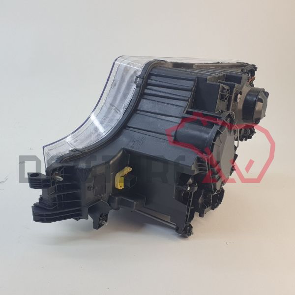 Far dreapta Mercedes Actros MP4