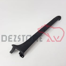 504283190 Ornament stalp cabina stanga Iveco Stralis