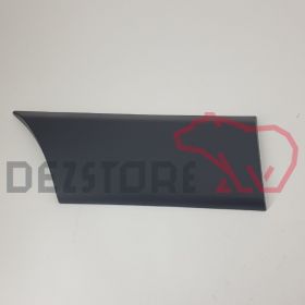 768F30006R Ornament lateral dreapta Renault Master