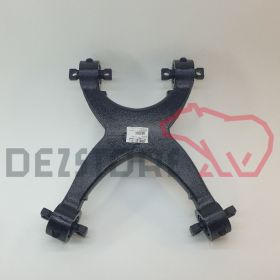 81432206327 Brat in 4 puncte MAN TGX