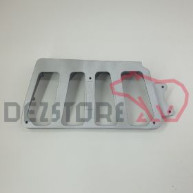 81615110026 Suport scara mica dreapta MAN TGX 3