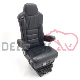 81623076334 Scaun pasager MAN TGX Euro 6 | piele