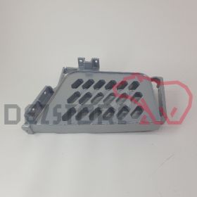 82151656 Talpa scara mare dreapta Volvo FH16