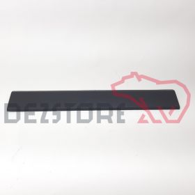 828210159R Ornament lateral stanga Renault Master